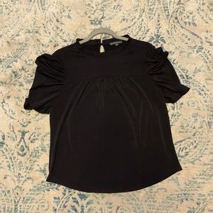 black blouse w/ puffy shoulder sleeves